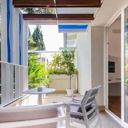 Hotel Calapetra 4*