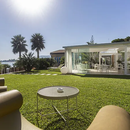 Calapetra 4* فونتاني بيانكي