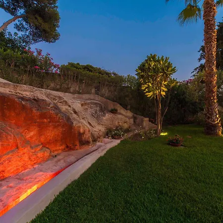 Calapetra Hotel 4*
